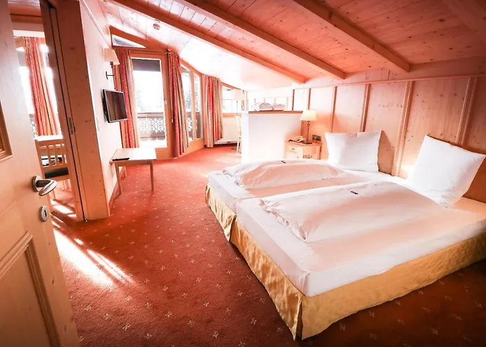 Готель Ehrenbachhohe On Of The Mountain 4*