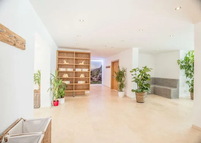 Готель Ehrenbachhohe On Of The Mountain